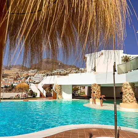 Sun Island Apartment